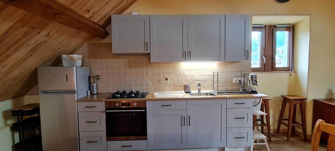 Loft Mansarde Du Train Jaune Avec Vue Sur Les Montagnes Saillagouse Zewnętrze zdjęcie